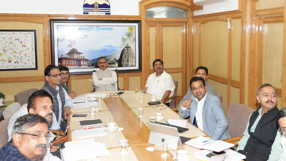 हिमाचल: सड़कों पर हाइड्रोजन इंधन से दौड़ेगी बस, CM सुक्खू ने HRTC को दिए  निर्देश; ई-बसों के बाद नए विकल्प पर काम