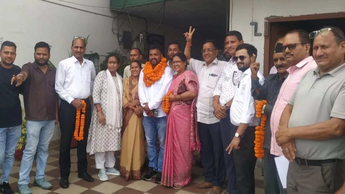 त्रिस्तरीय पंचायत चुनाव: प्रधान,बीडीसी  व जिपं पदों पर 943 नामांकन पत्र हुए दाखिल, 1675 नामांकनों की हुई बिक्री