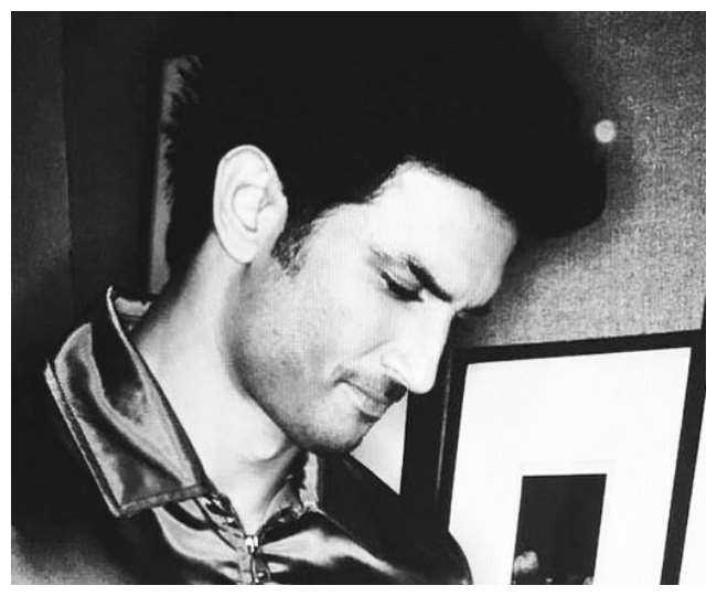 Sushant Singh Rajput के सुसाइड के बाद अब सामने आए उनके फ्लैटमेट सैमुअल, सिद्धार्थ और रिया को लेकर किया ये खुलासा - दैनिक जागरण (Dainik Jagran)
