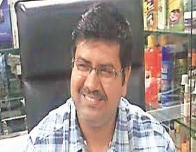 https://www.jagranimages.com/images/newimg/04082021/04_08_2021-mansukh_hiren_death_case_21893880_9818779.jpg