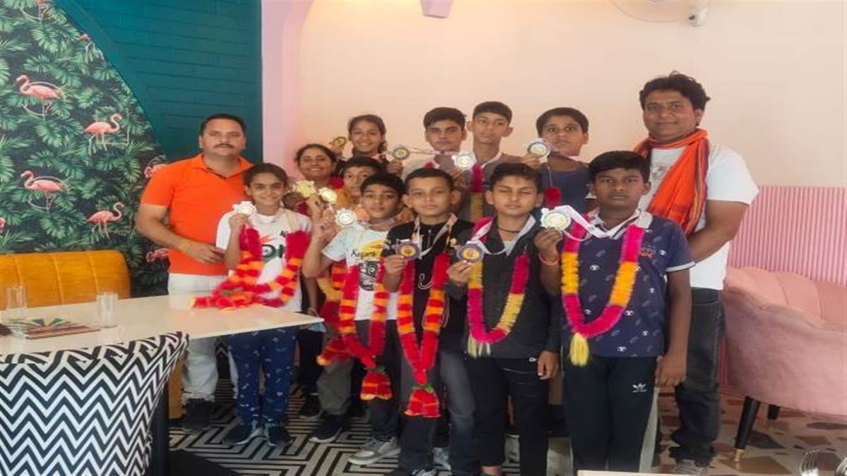 https://www.jagranimages.com/images/newimg/04082022/04_08_2022-03raj_9_03082022_531_22953026_154841.jpg