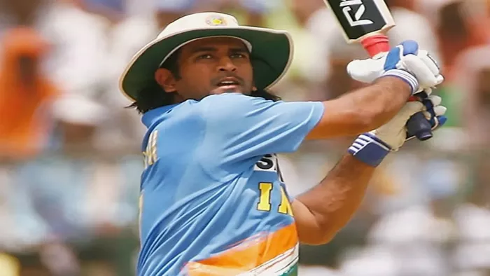 Syed Saba Karim remember his first meet With MS dhoni in Ranji Trophy. Image- Twitter