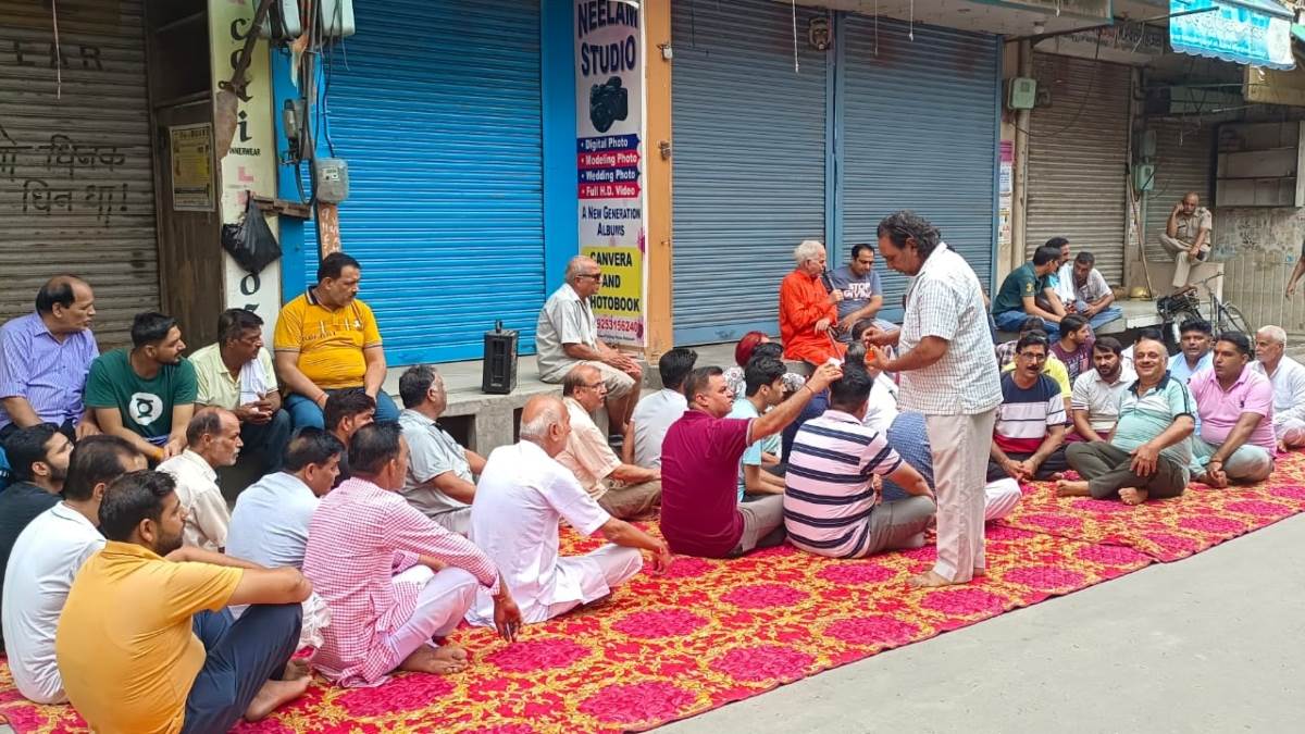 Rohtak नूंह की घटना के विरोध में कलानौर बाजार रखा बंद, आरोपितों पर