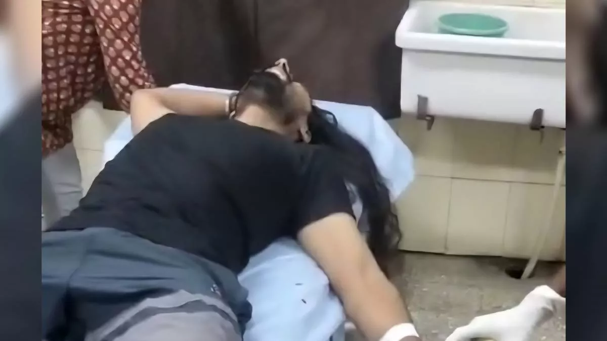 Punjab News: नंगल में हथियारों से हमला कर युवक का काट डाला हाथ, बाइक से जा रहे युवक को 5 हमलावरों ने घेरा