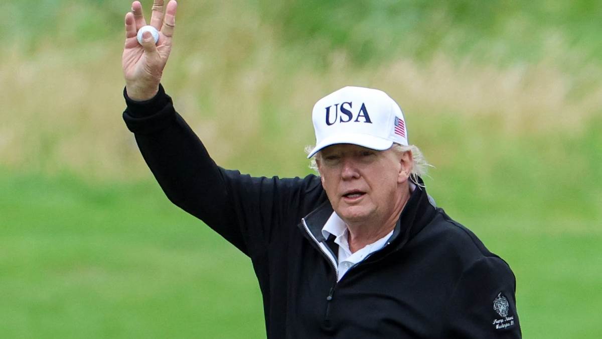 https://www.jagranimages.com/images/newimg/04082025/04_08_2025-donald_trump_2_24002947.jpg