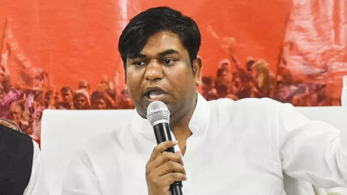 हमारी सरकार बनी तो स्वास्थ्य व शिक्षा की व्यवस्था होगी सुदृढ : मुकेश