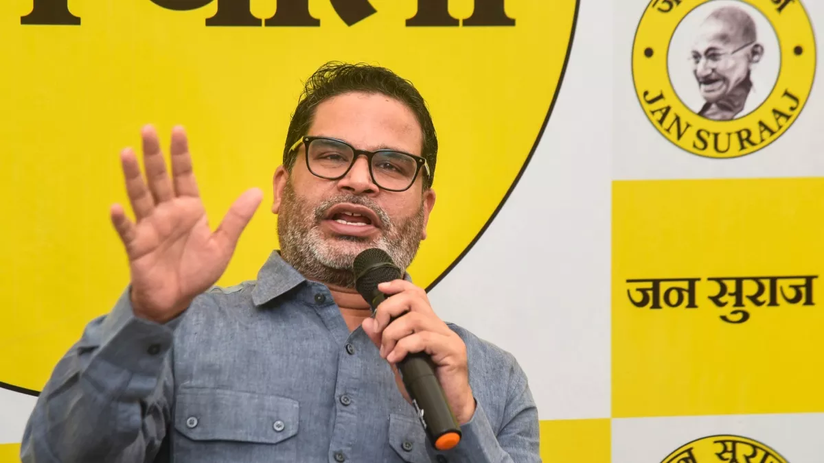 प्रशांत किशोर को मिला फेमस सिंगर का साथ, थामा जन सुराज का दामन; चुनाव लड़ने को लेकर हलचल तेज