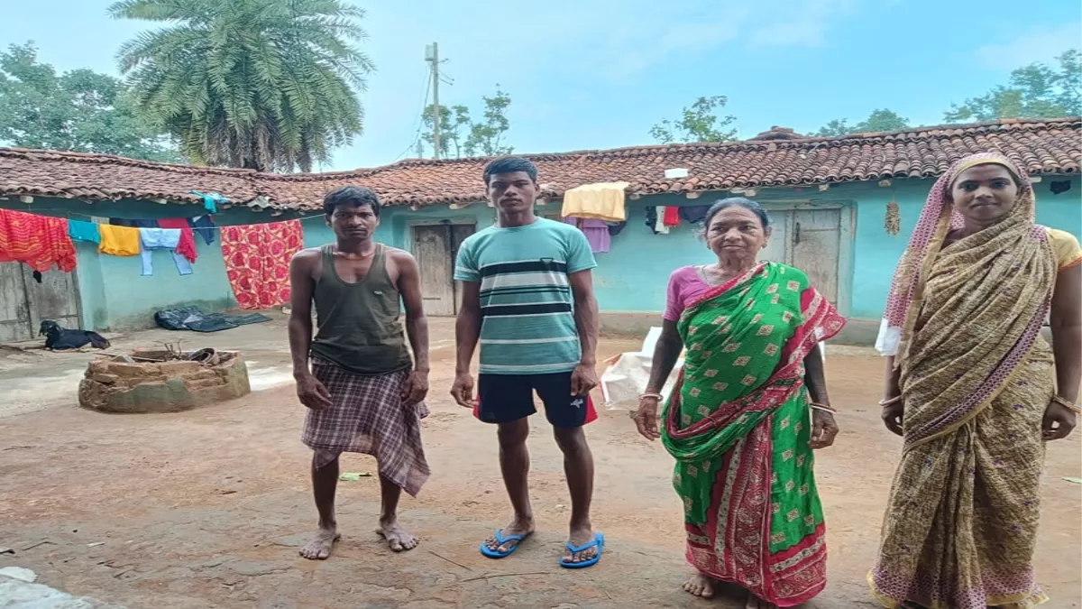 पोखरिया आश्रम से किया था गुरुजी ने आदिवासियों को संगठित, साग भात खा कर आंदोलन