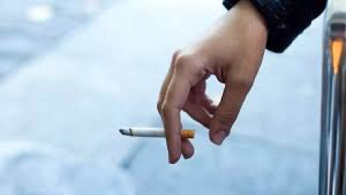 https://www.jagranimages.com/images/newimg/04082025/04_08_2025-smoking_24003491.jpg