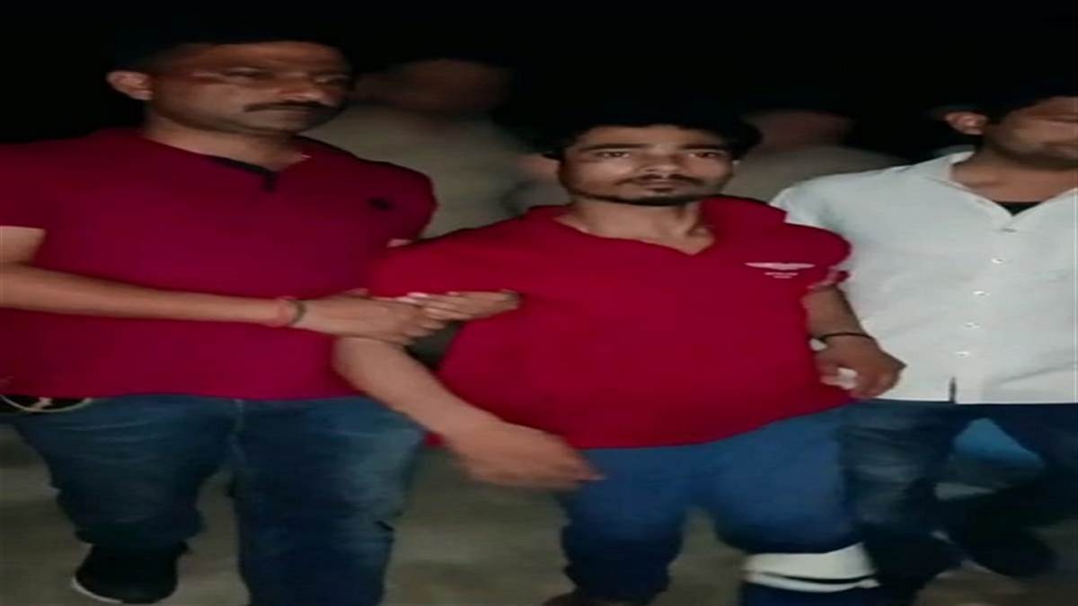 criminal arrested in encounter in meerut shot in leg partner absconding