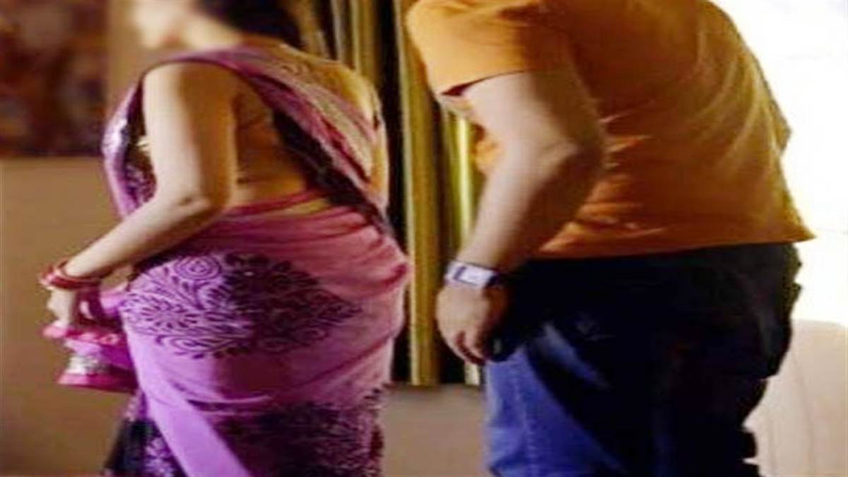 हद है, पहले शादी के 16 साल बाद प्रेमी संग भागी महिला, अब मायके से प्रेमी संग 9 लाख रुपए लेकर फरार... — नवीन समाचार : समाचार नवीन दृष्टिकोण से….