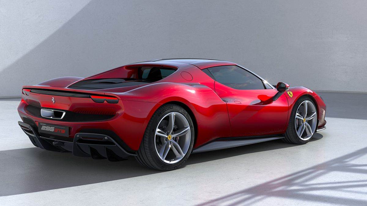 https://www.jagranimages.com/images/newimg/04092022/04_09_2022-luxury_launched_in_aug_2022_23041011.jpg