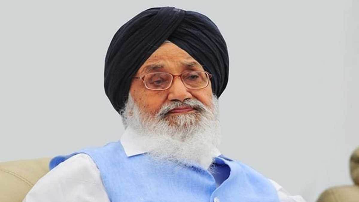 https://www.jagranimages.com/images/newimg/04092022/04_09_2022-prakash_sing_badal_ill_23041211_111219375.jpg