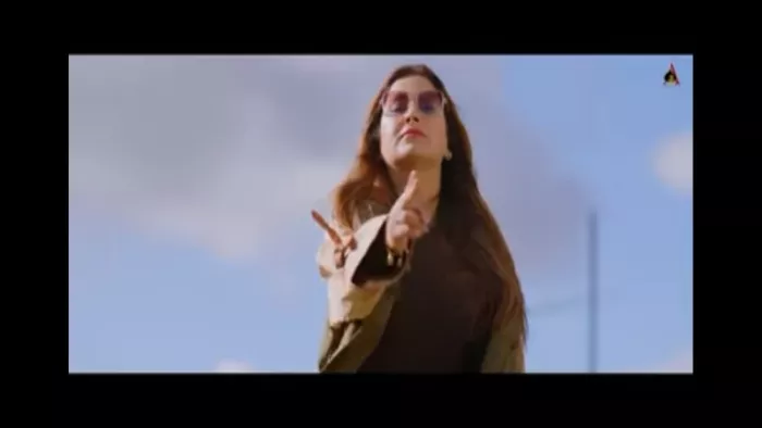 यू-टयूब पर ‘छोरी का नाम चले हरियाणो में’ में अभिनय करती दिखी सोनाली