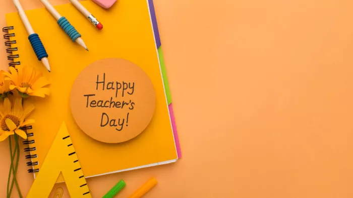 Happy Teachers Day 2022: शिक्षकों को इन मैसेज से दें टीचर्स डे की शुभकामनाएं