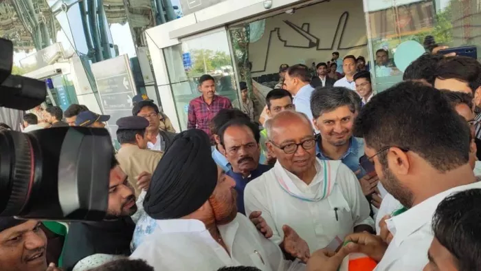 भाजपा निकाल रही जनआशीर्वाद यात्रा- दिग्विजय सिंह