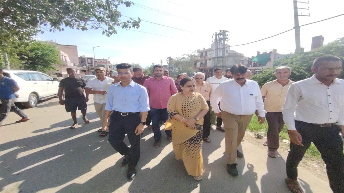 https://www.jagranimages.com/images/newimg/04092025/04_09_2025-04frd_27_04092025_134.jpg