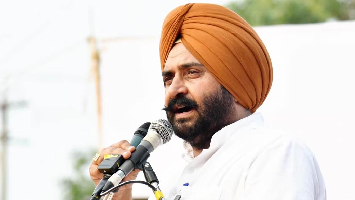 https://www.jagranimages.com/images/newimg/04092025/04_09_2025-aap_mla_1_24034960.jpg