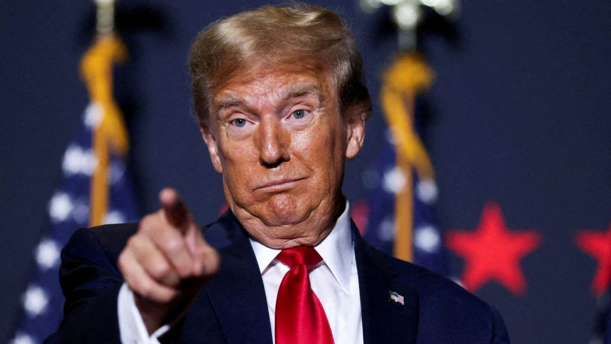 https://www.jagranimages.com/images/newimg/04092025/04_09_2025-donald_yrump_24035037.jpg