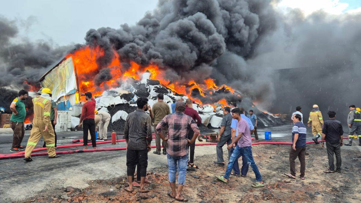 https://www.jagranimages.com/images/newimg/04092025/04_09_2025-firozabad_news_24035509.jpg