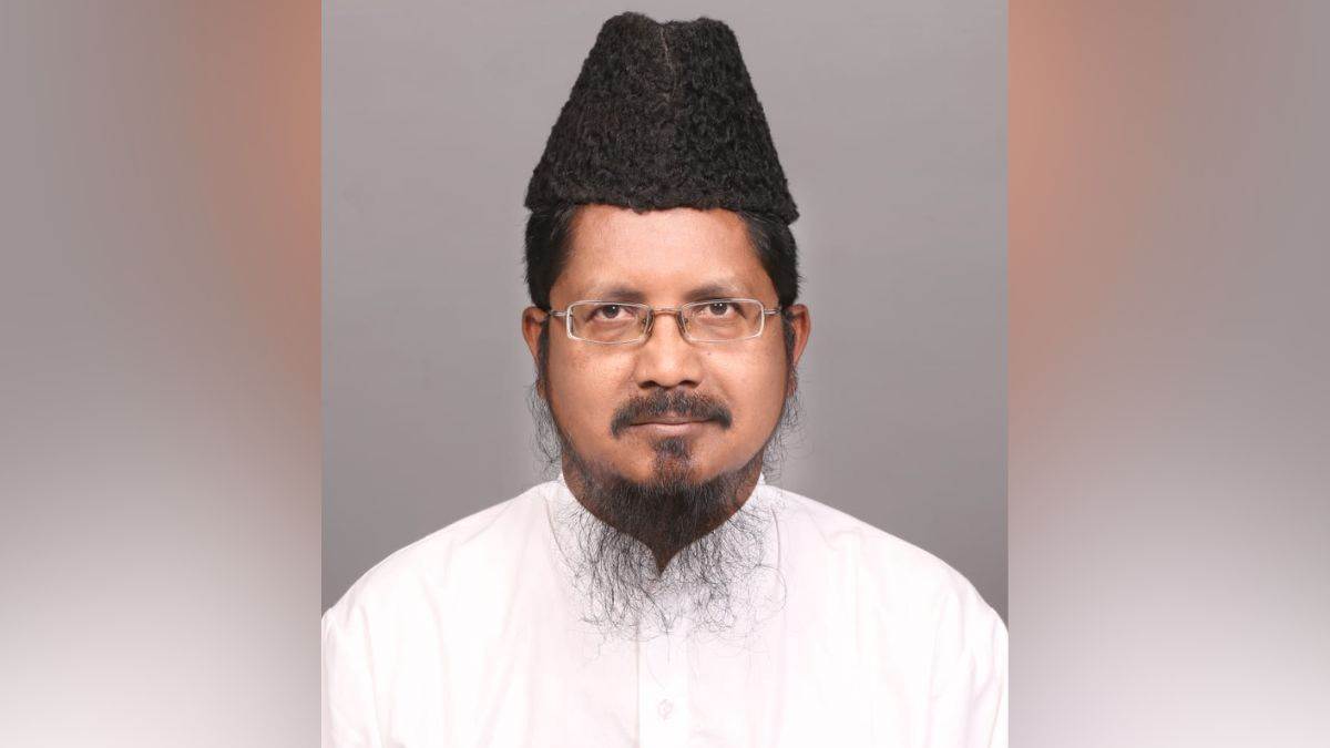 https://www.jagranimages.com/images/newimg/04092025/04_09_2025-maulana_razvi_24035344.jpg