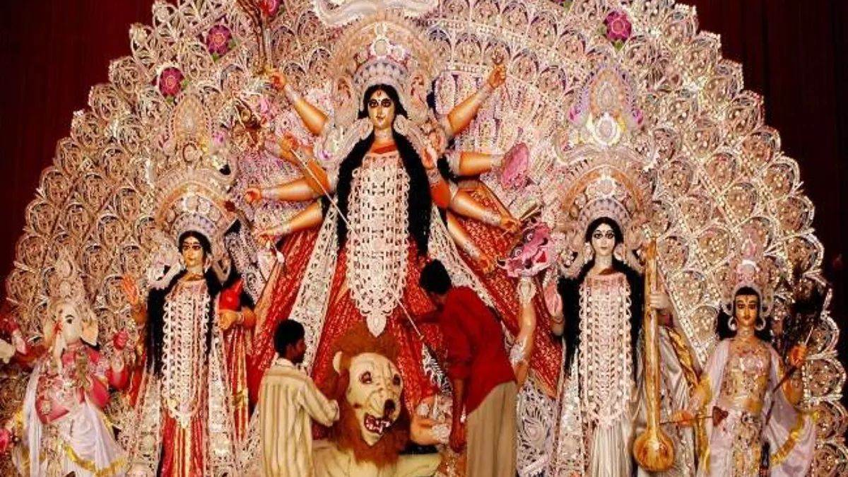 https://www.jagranimages.com/images/newimg/04092025/04_09_2025-navratra_24035019.jpg