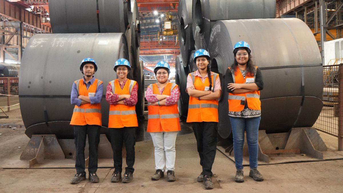 https://www.jagranimages.com/images/newimg/04092025/04_09_2025-tata_steel_jamshedpur_24035446.jpg