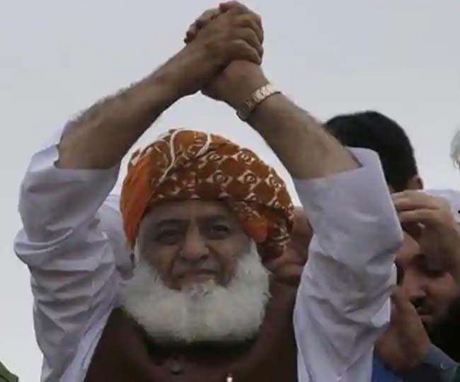 मौलाना फजलà¥à¤°à¥à¤°à¤¹à¤®à¤¾à¤¨ पà¥à¤°à¤¥à¤® चरण के आंदोलनों में मोरà¥à¤šà¥‡ की अगà¥à¤†à¤ˆ करेंगे।