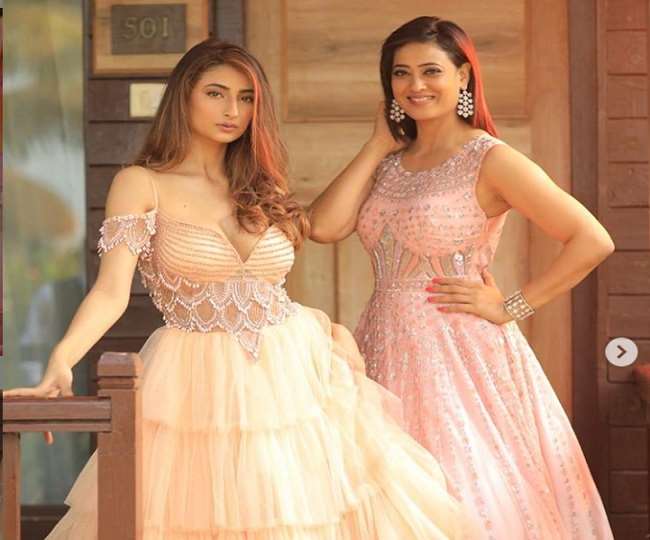 Happy Birthday Shweta Tiwari: स्मार्टनेस और फिटनेस में अपनी 19 साल की बेटी को टक्कर देती हैं श्वेता तिवारी, आप ख़ुद की देख लीजिए - दैनिक जागरण