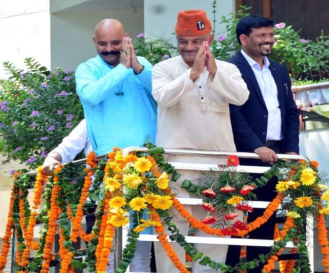 उन्होंने कहा कि सरकार बनते ही उत्तराखंड का नव निर्माण किया जाएगा।