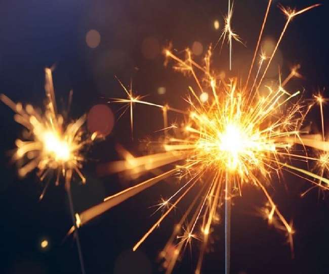 उत्सव के इस उत्साह में सतर्कता का दामन न छोड़ें, कोरोना काल में ऐसे मनाएं त्योहार