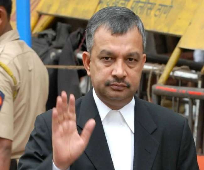 https://www.jagranimages.com/images/newimg/04102021/04_10_2021-satish_maneshinde_lawyer_22083295_221243133.jpg