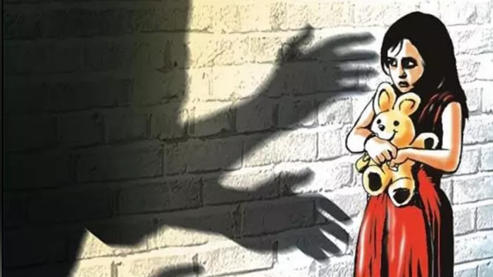 हापुड़ में चार वर्षीय बच्ची के साथ पड़ोसी ने किया दुष्कर्म।