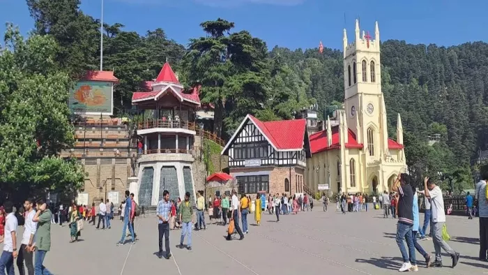 Himachal आपदा के बाद फिर गुलजार हो रही राजधानी (File Photo)