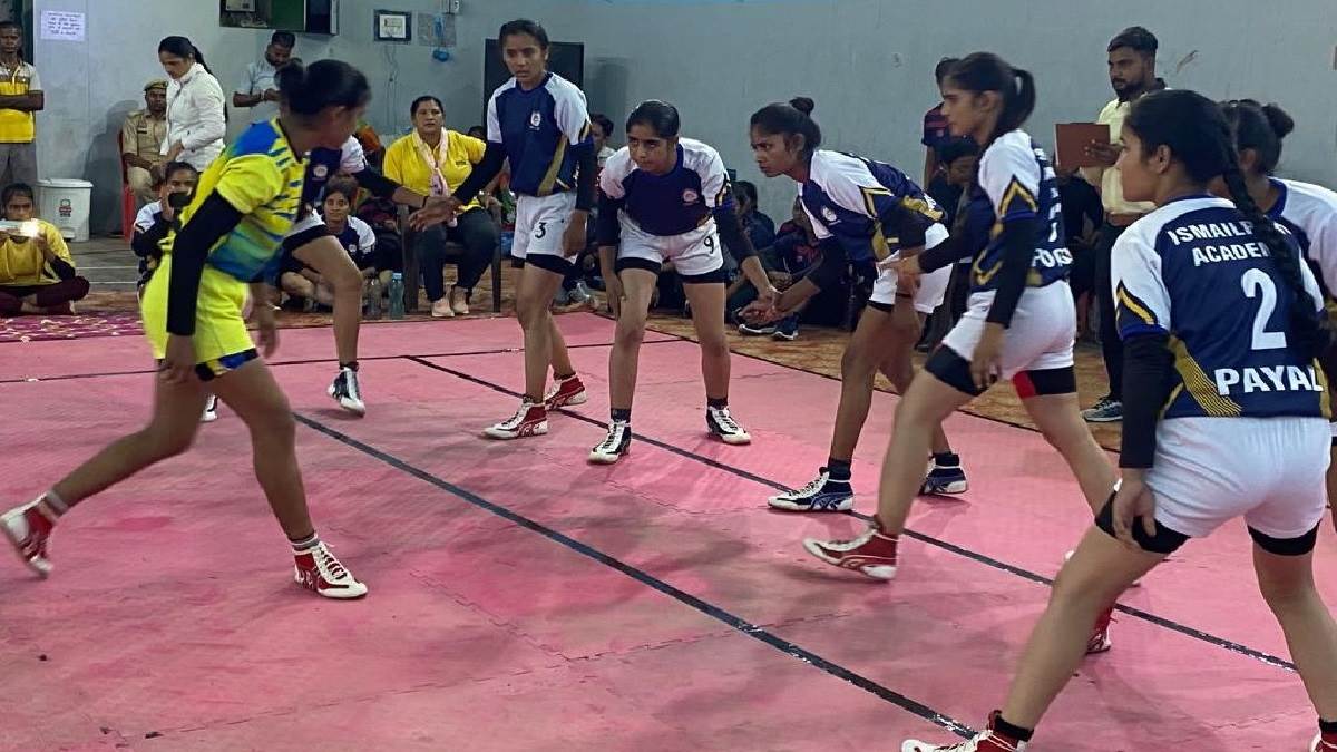 gonda varanasi defeated jhansi in womens kabaddi match quarter and semi finals will be played on october5