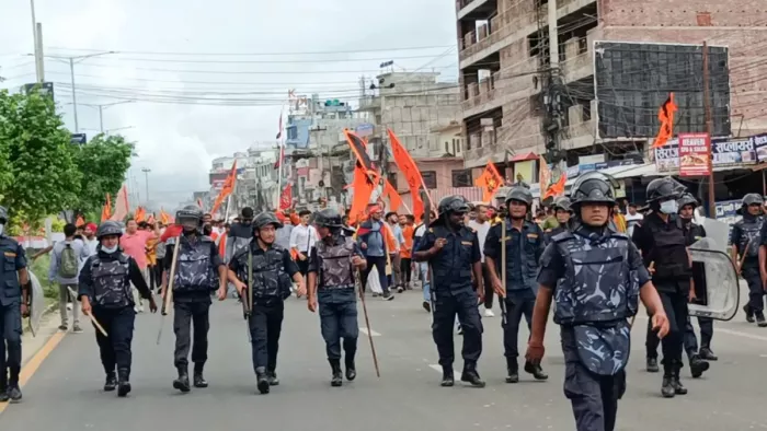 नेपालगंज में लगा कर्फ्यू (Image: AP)