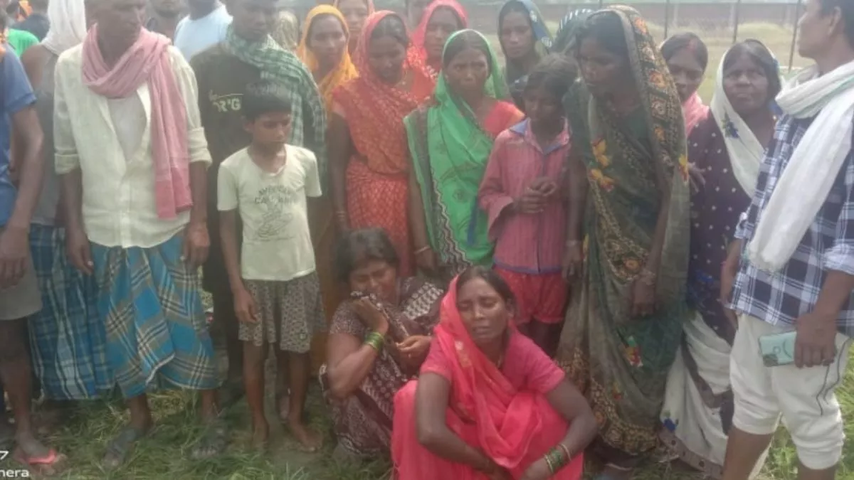 Ghazipur News: टूटकर गिरे बिजली तार के करंट से बालक की मौत, बुझ गया घर का चिराग