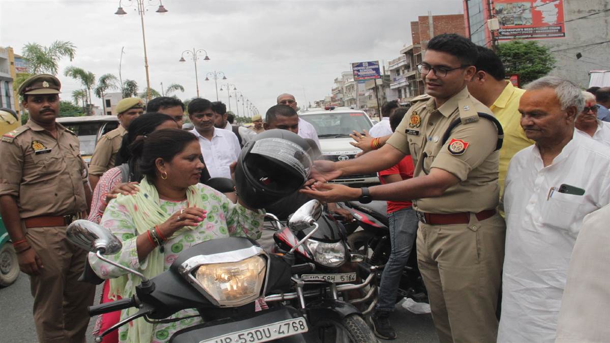 gorakhpur road safety campaign free helmets distributed traffic rules enforced