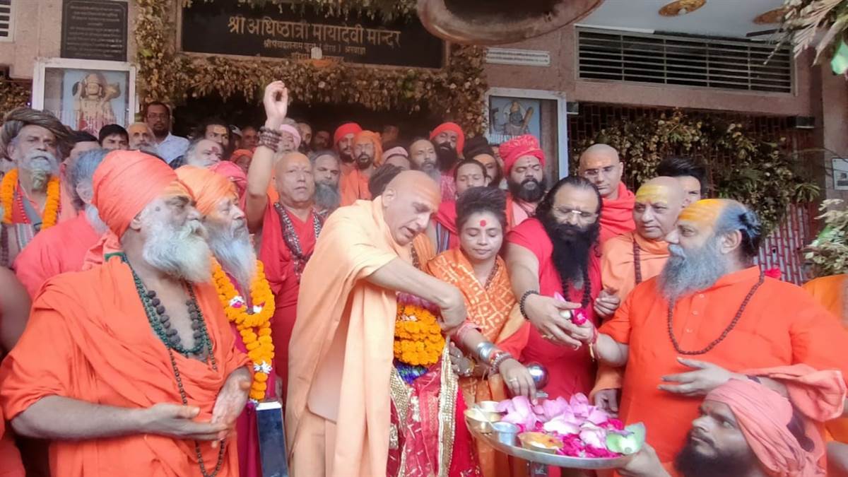 juna akhadas holy stick journey begins in uttarakhand