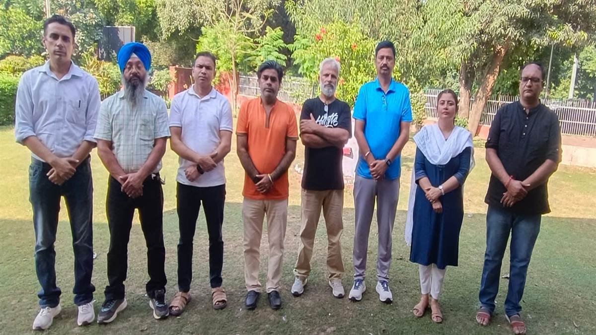 teachers in chandigarh raise their voices demanding immediate implementation of the transfer policy and announcing a sit in protest