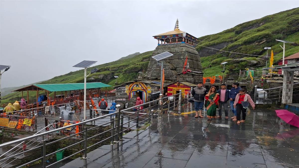 tungnath temple sees over 1 lakh pilgrims