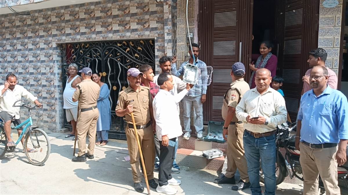 smart meter installation protest in us nagar