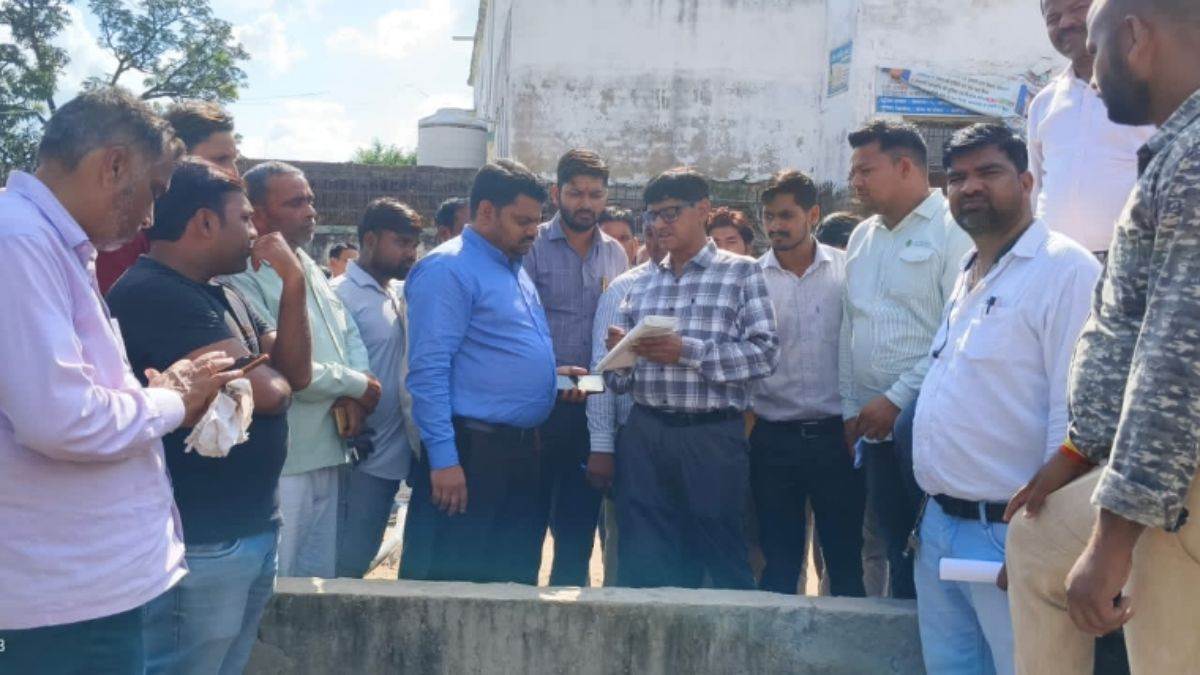 mainpuri land dispute illegal plotting complaint leads to investigation