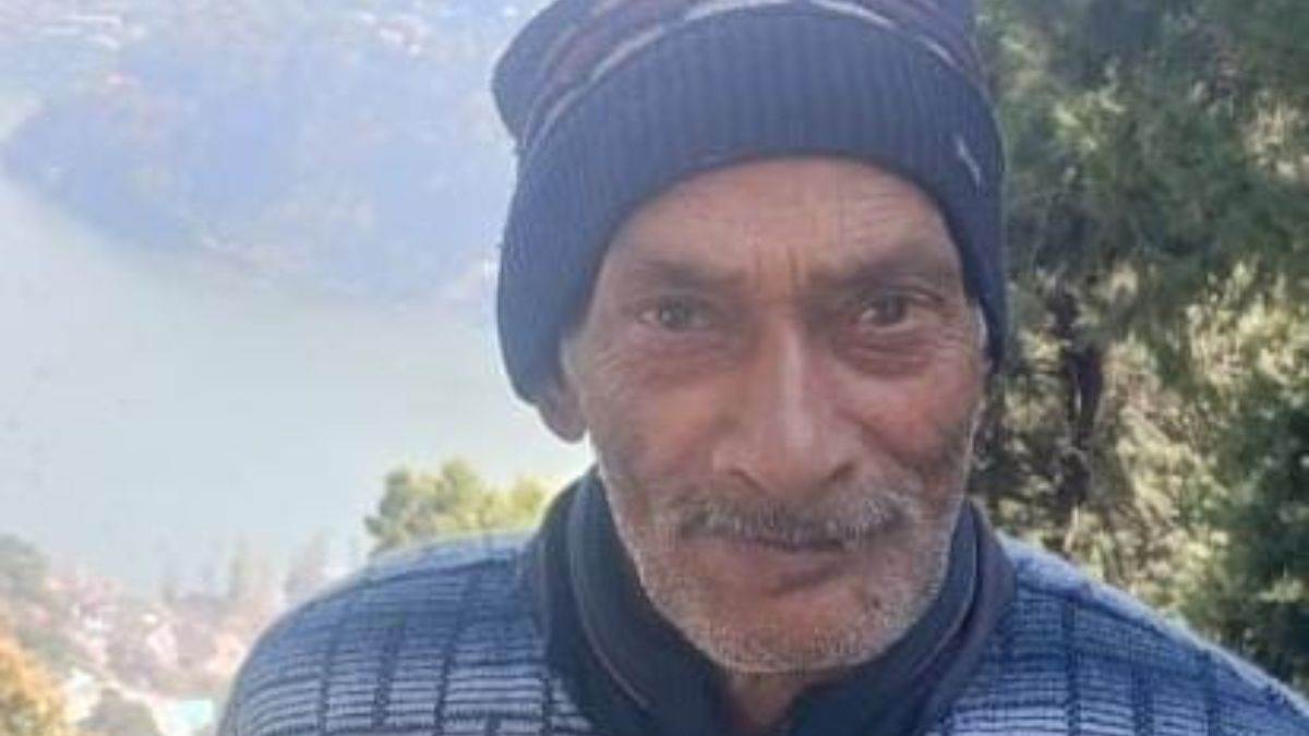 almorah news artist dies after praising sons effigy