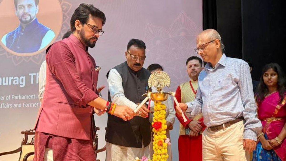 anurag thakur slams congresss vote chor campaign cites rahul gandhis pakistan affinity