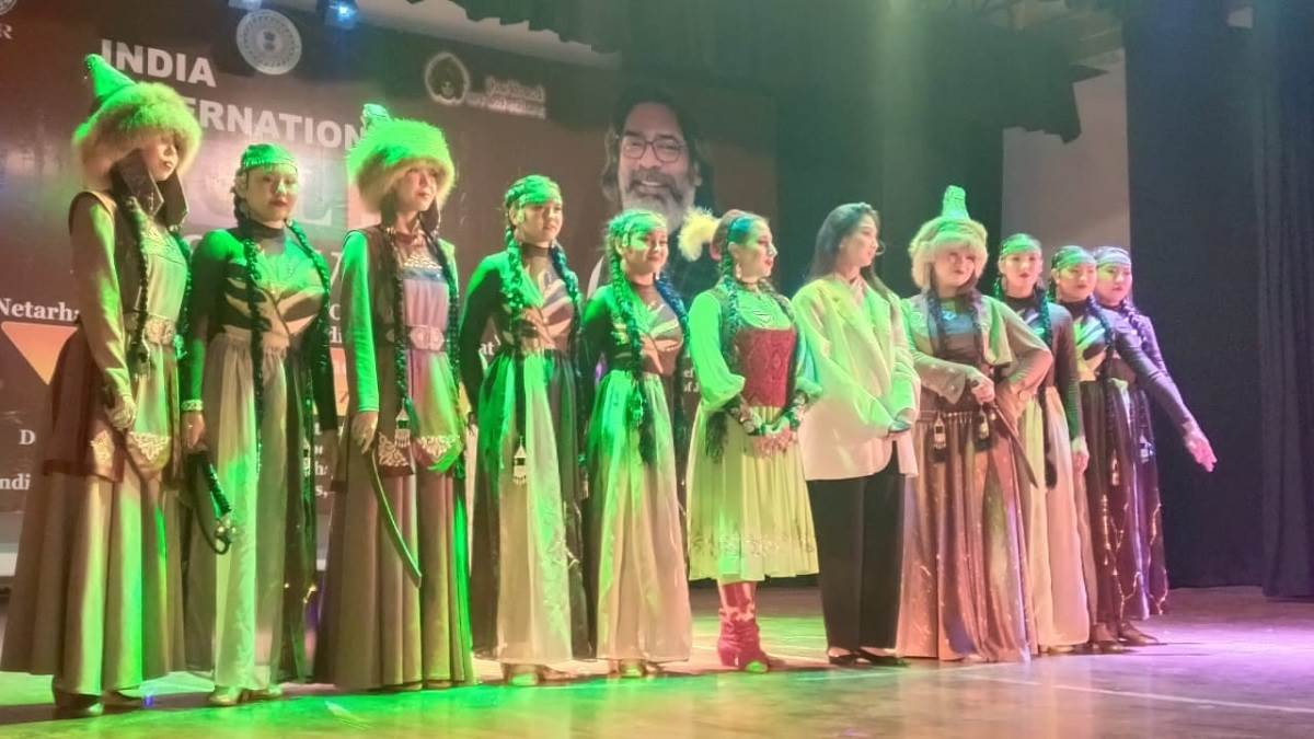 a glimpse of kazakhstan in netarhat kazakh folk dance artists enthralled