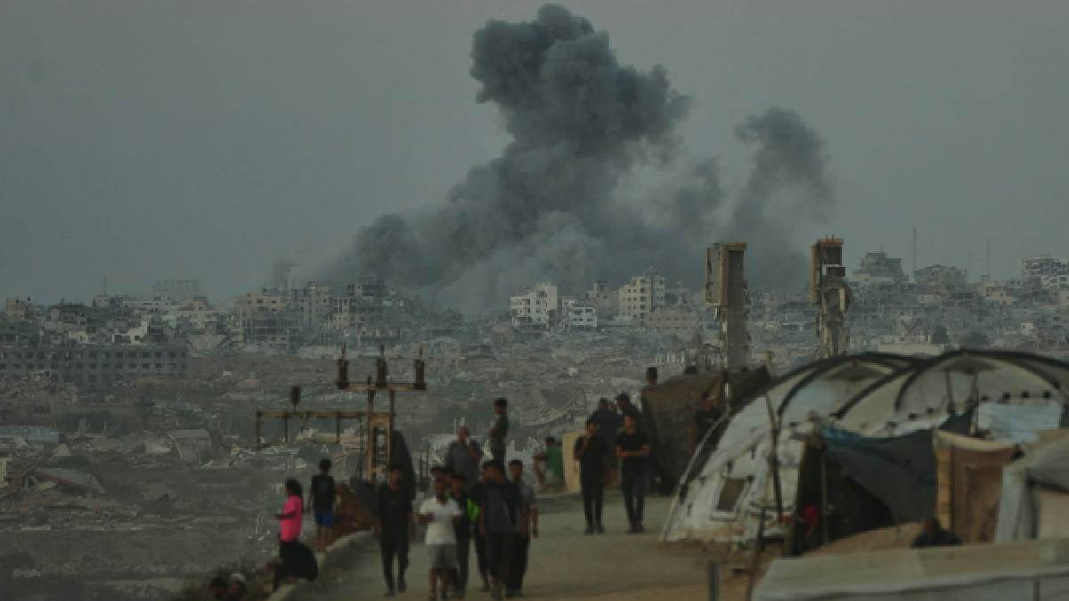 israel strikes gaza after trump calls for stop bombarding many dead middle east tension rise