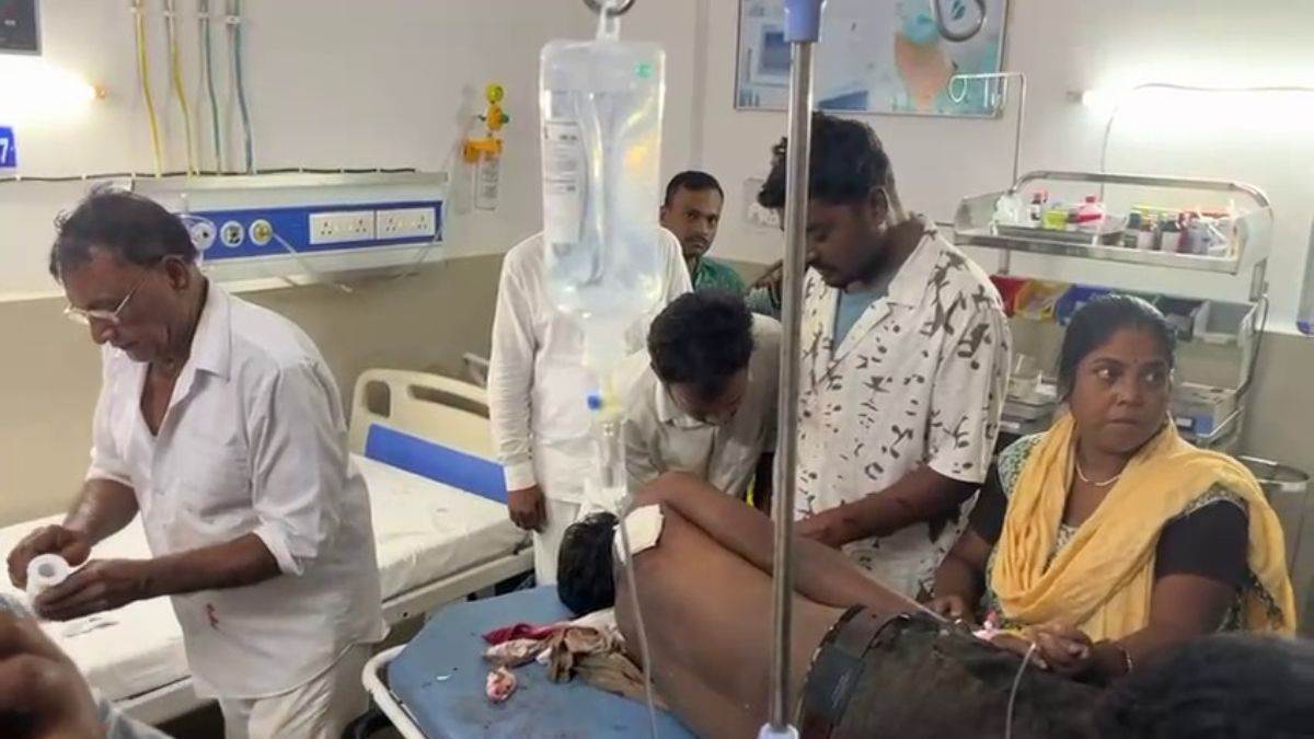 chakradharpur durga puja stabbing incident during visarjan