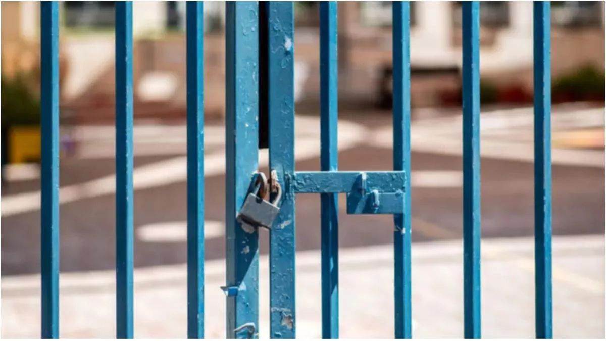 teacher negligence child locked in classroom in bijnor school