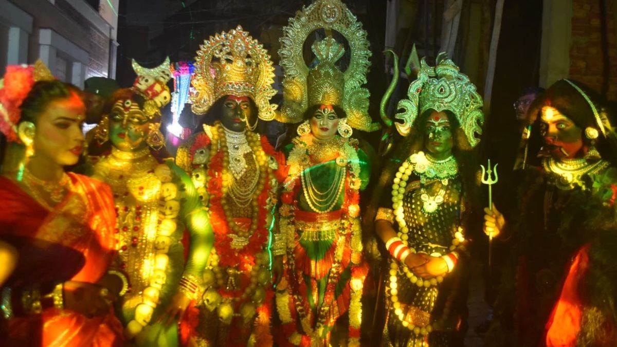 grand durga puja procession in meerut celebrations and highlights